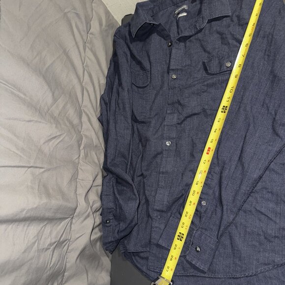 Van Heusen Never Tuck Classic Fit Button Down XLT 17-17.5 Blue Long Sleeve - Picture 16 of 16